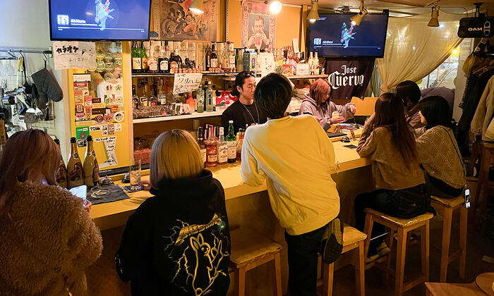 New yellow & the Musiq の店内の様子